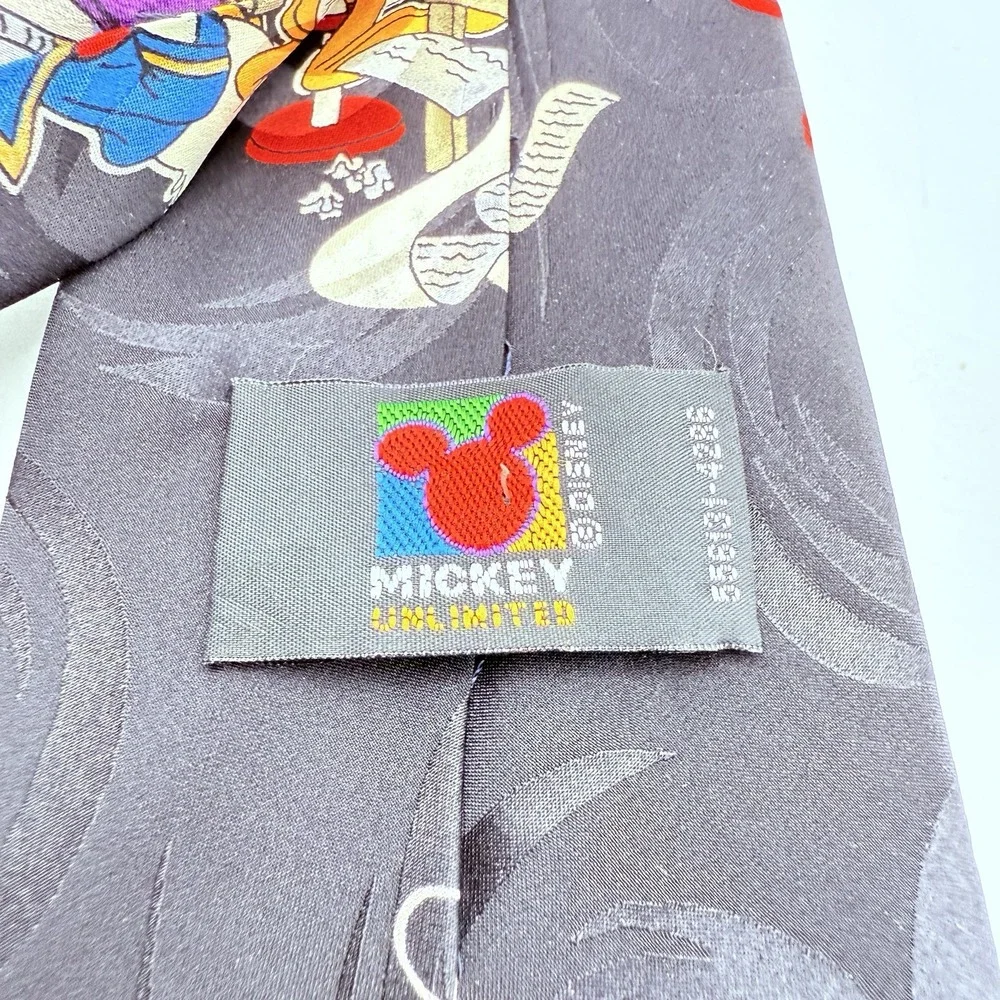 Mickey Unlimited Ace Reporter Character Print‎ Men's Necktie Tie Vintage